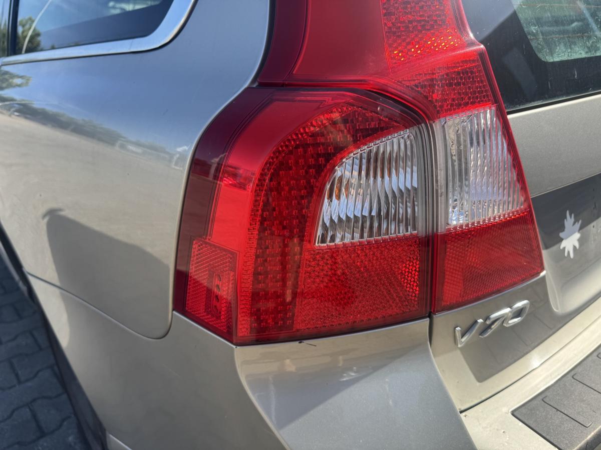 Volvo V70 3 original R&uuml;cklicht R&uuml;ckleuchte Schlussleuchte links au&szlig;en Bj.2009
